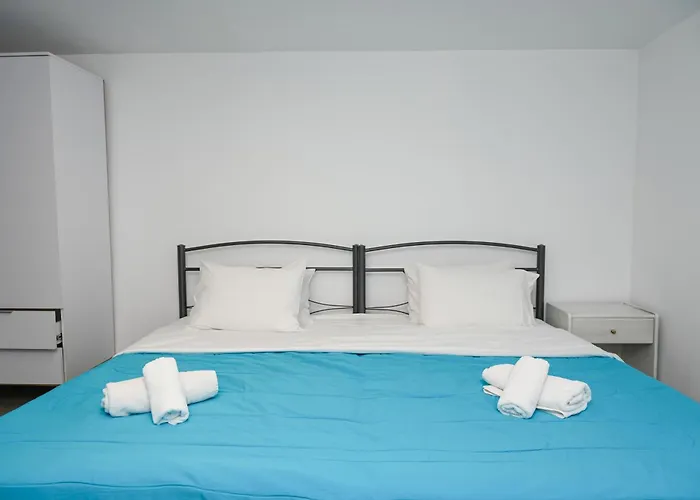 Christy Apartamento Platis Gialos